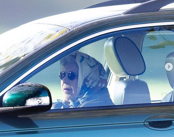 Какие машины водит Королева Елизавета в свои 95 лет? У нее есть любимые «ласточки»