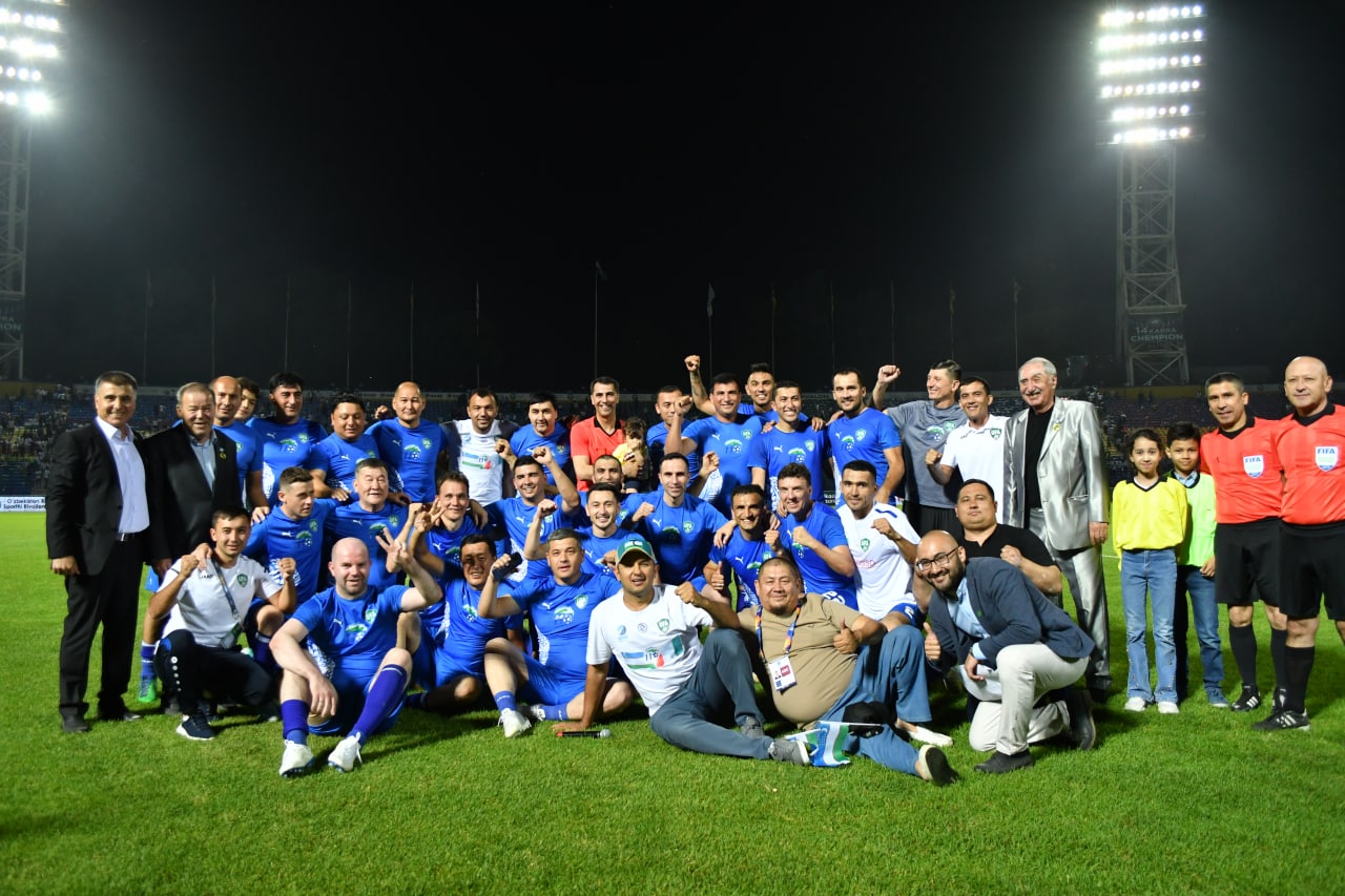 Легенды узбекского футбола победили чемпионскую сборную Италии — видео голов