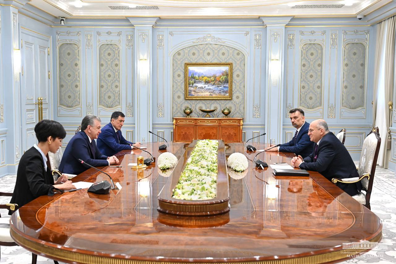 Шавкат Мирзиёев провел встречу с председателем ОБСЕ