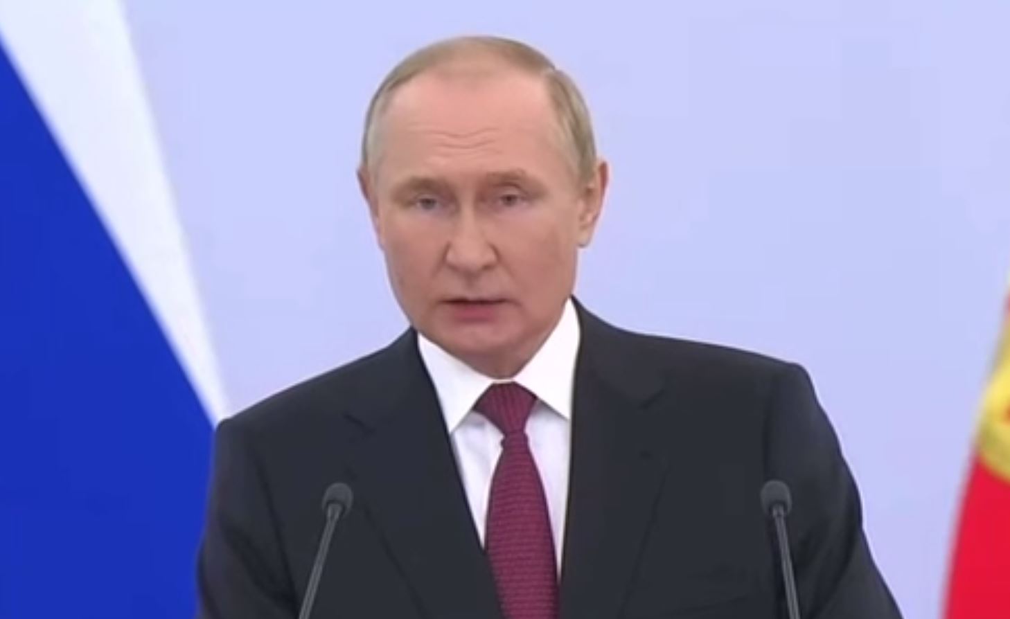 Путин подписал договоры о присоединении к России захваченных территорий Украины — видео