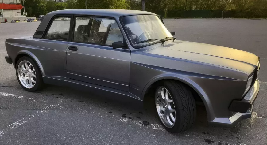 Mercedes-Benz Е210 AMG - последние новости от команды Repost.uz
