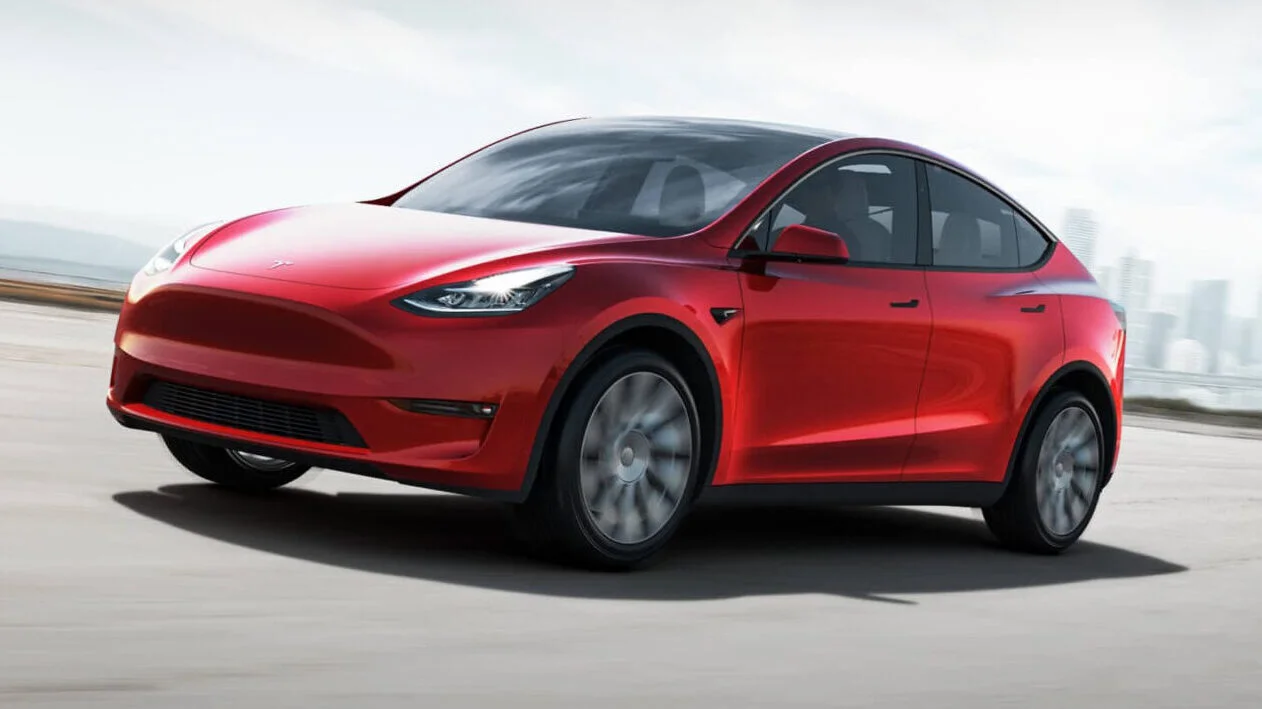 Tesla Model Y стала самым продаваемым автомобилем в мире, сместив Toyota Corolla