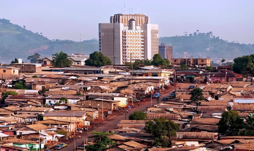 Сепаратисты убили 25 человек в Камеруне 