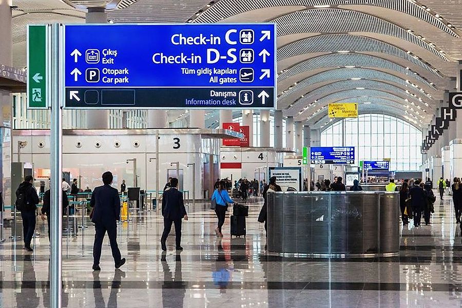 Узбекистанцев предупредили об усилении мер безопасности в аэропорту Стамбула