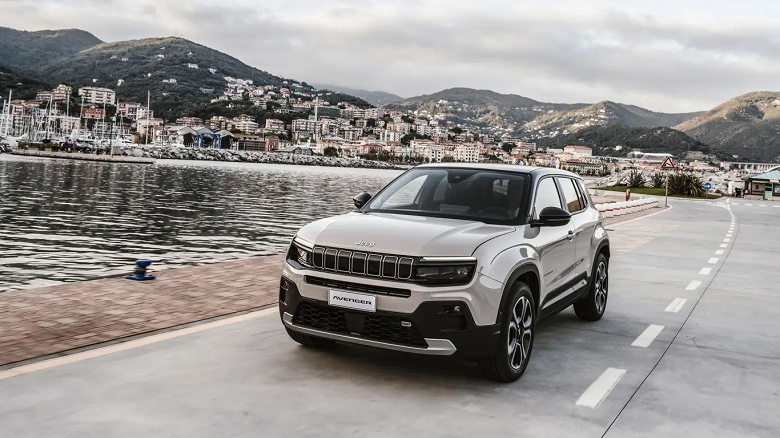 Jeep презентовал обновленный Avenger