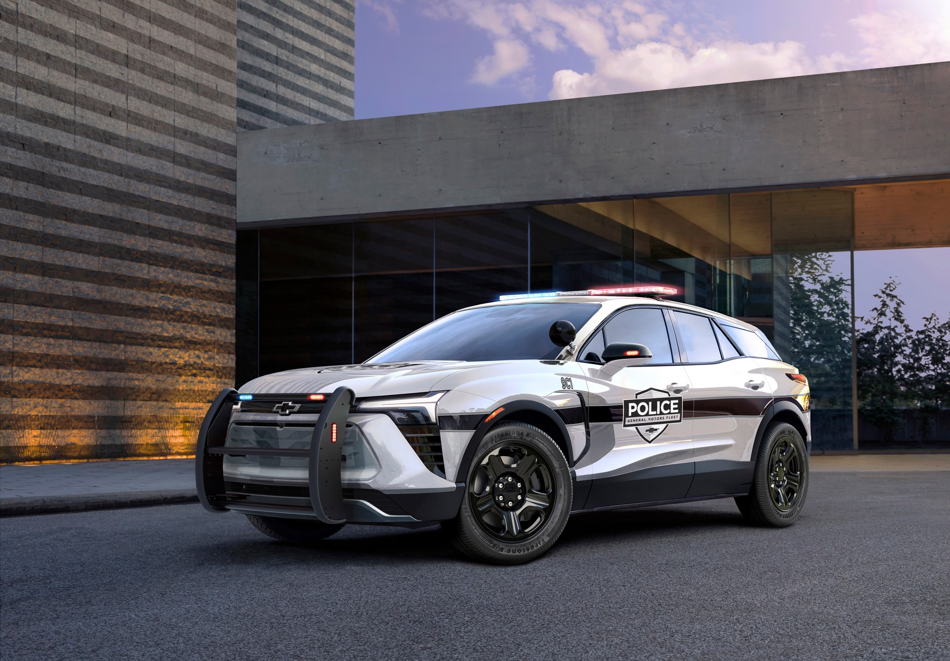 Chevrolet презентовал Blazer EV SS для полицейских