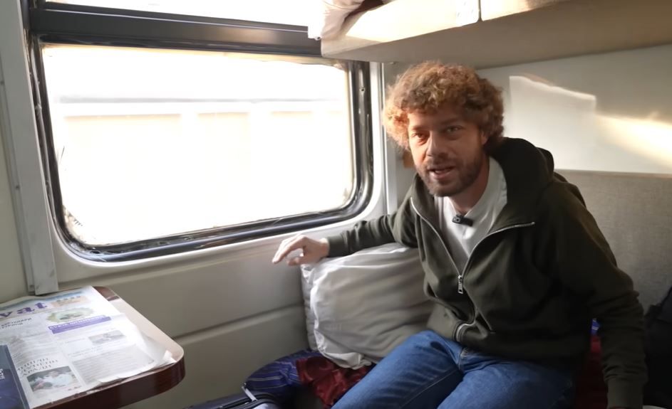 Варламова шокировали условия в одном из узбекских поездов (видео)