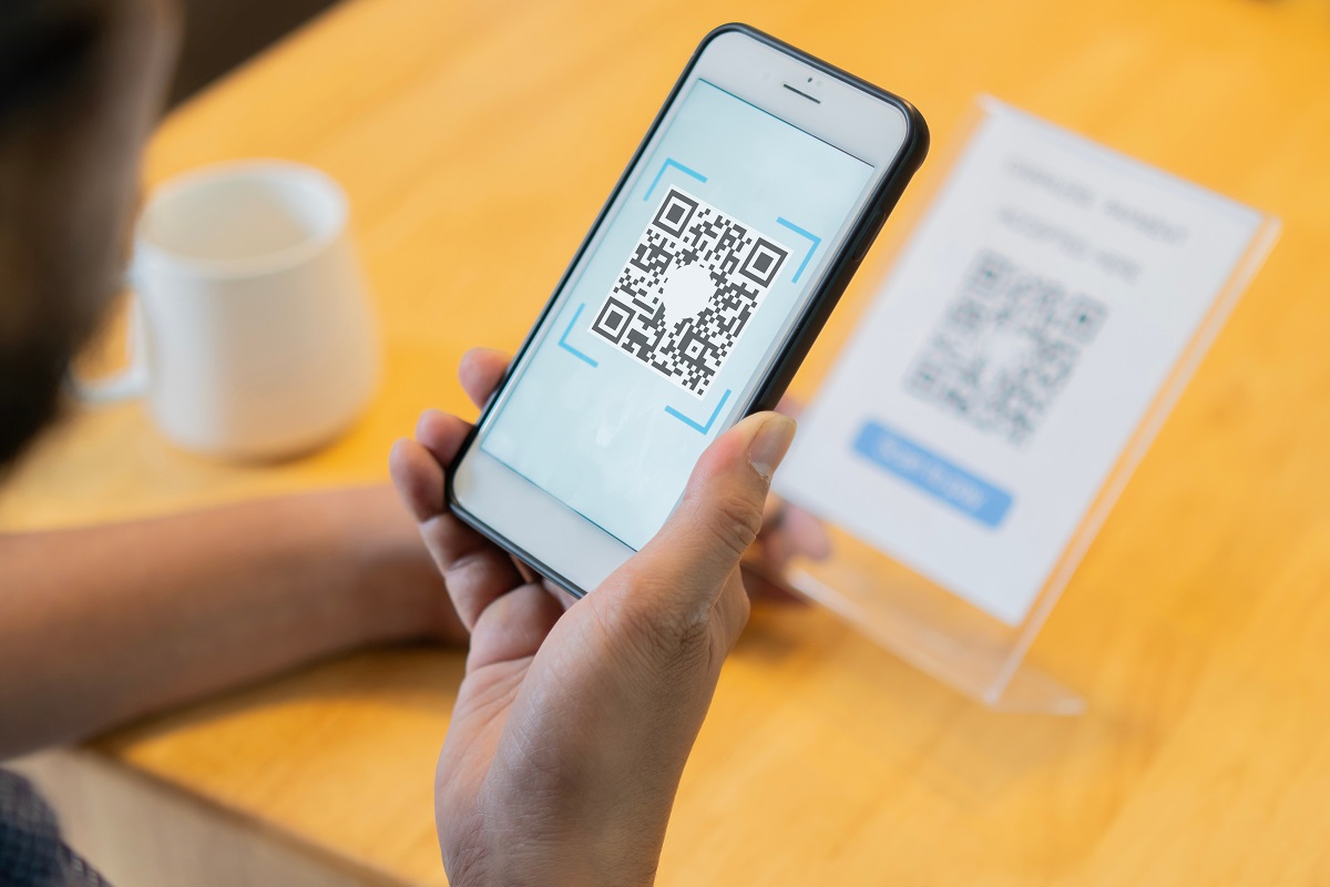 QR-код - последние новости от команды Repost.uz