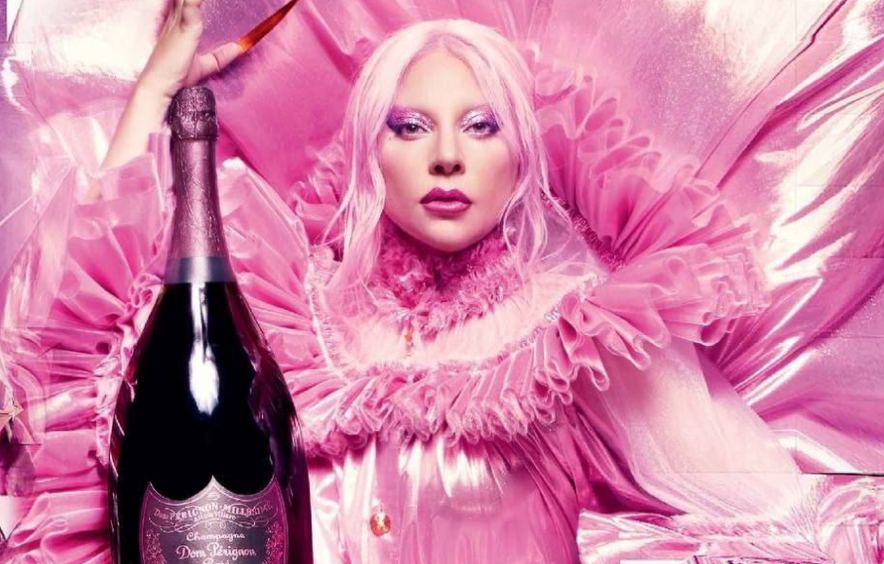 Леди Гага стала лицом элитного шампанского Dom Pérignon – видео