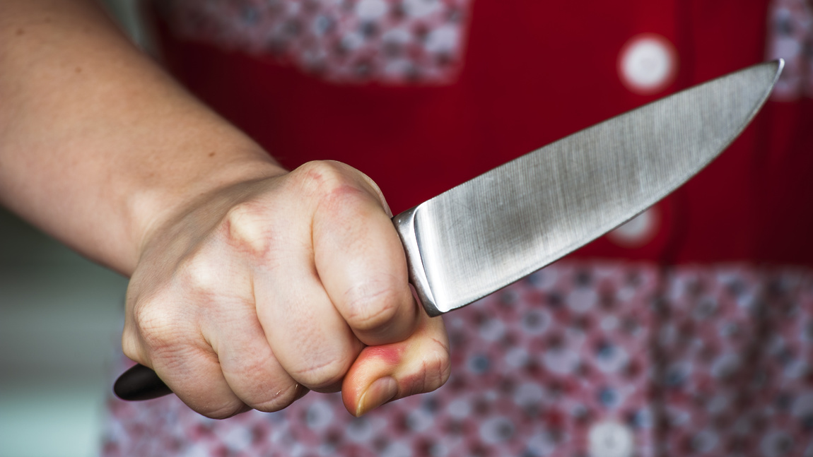 В Бухаре женщина из ревности ударила кухонным ножом мужа