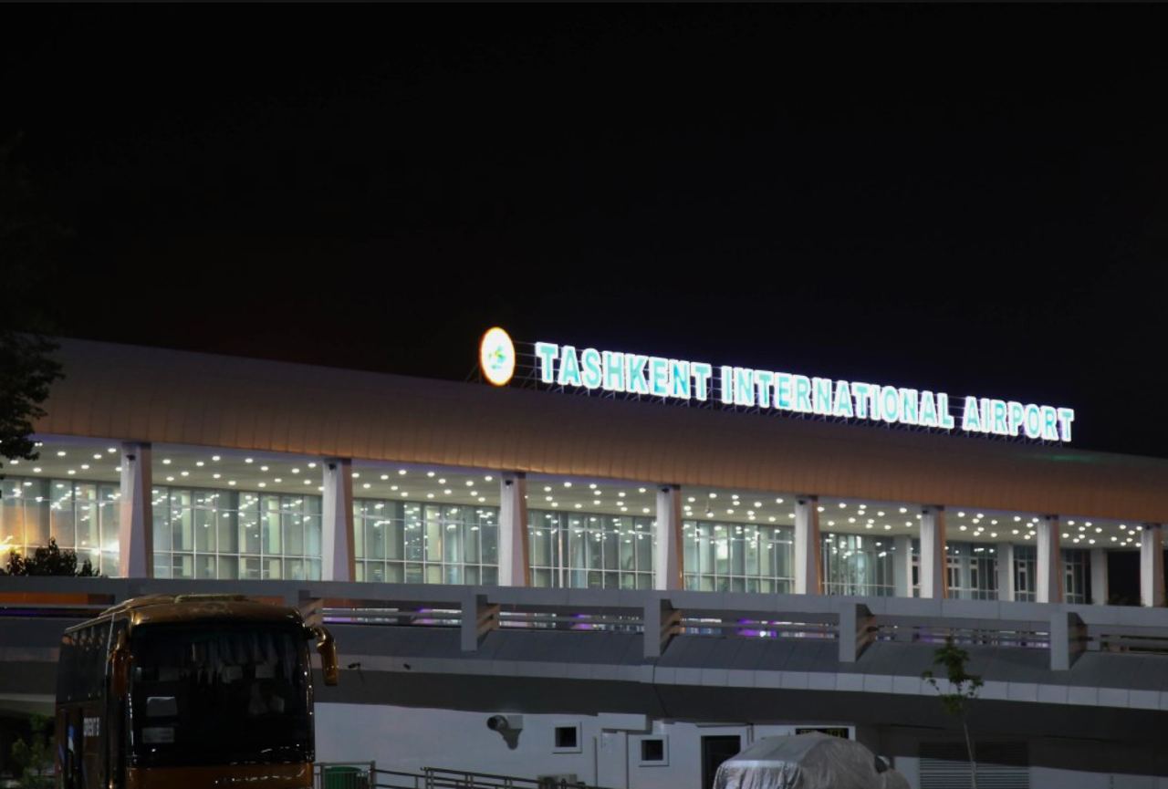 В ташкентском аэропорту рейс компании Turkish Airlines задержали более чем на сутки 