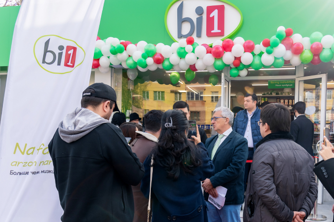 Низкие цены и производство собственных товаров от локальных производителей: французская сеть bi1 открыла 6-ой магазин в Ташкенте<br>