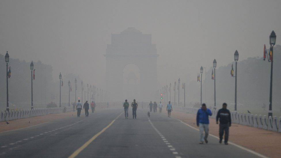 В Дели закрыли школы из-за чрезвычайного загрязнения воздуха