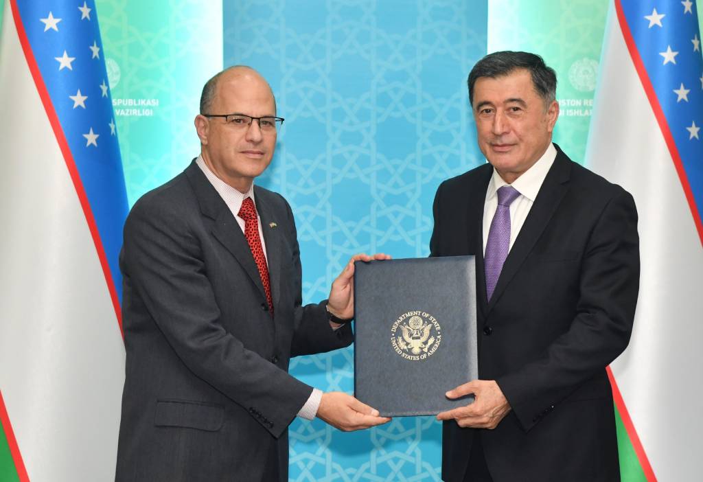 Новый посол США в Узбекистане приступил к работе