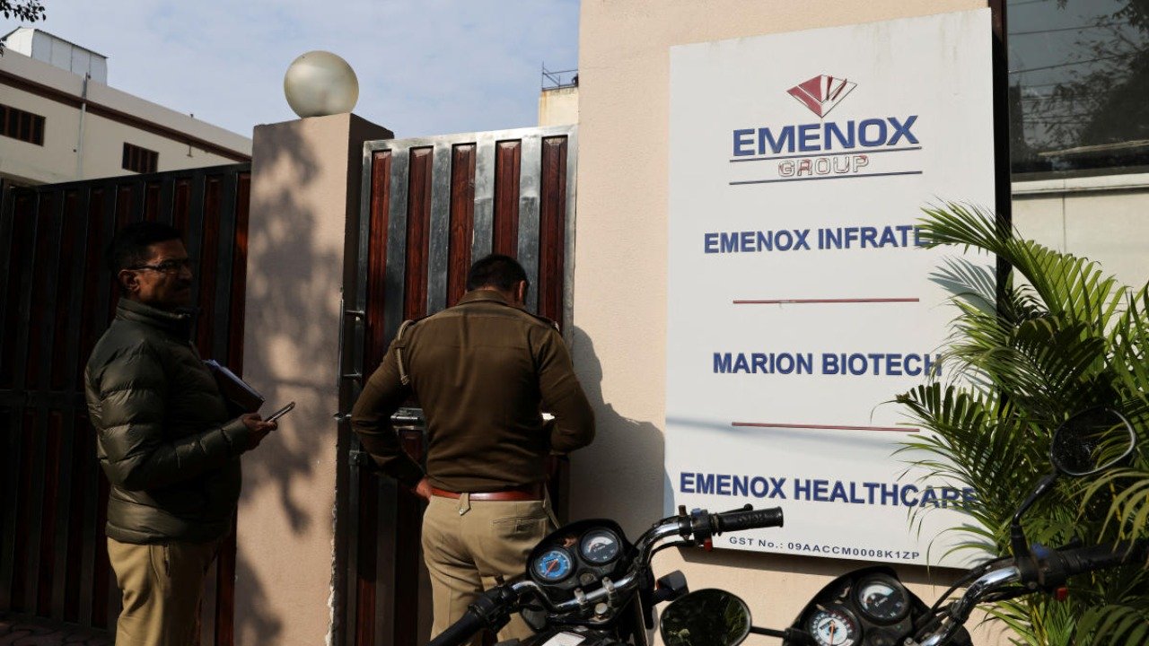 В Индии потребовали полностью остановить производство на заводе Marion Biotech