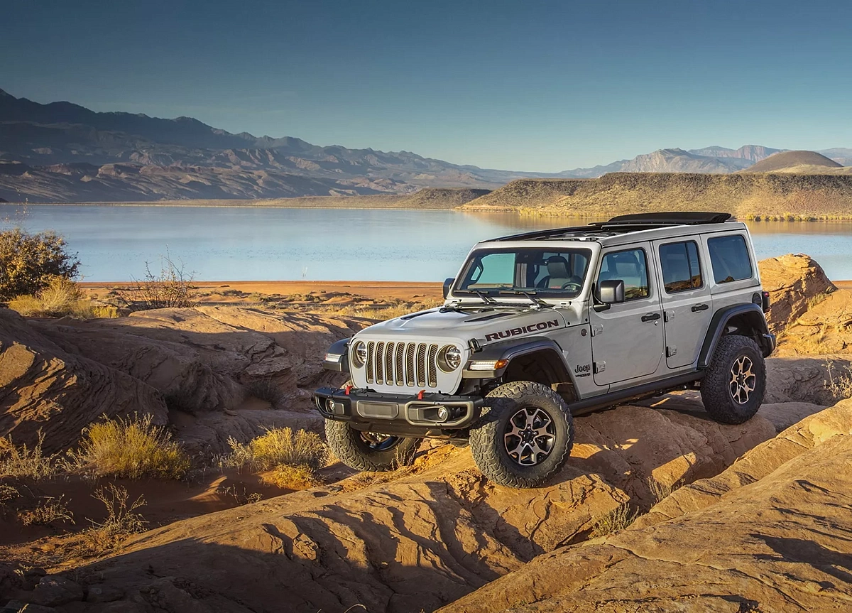 Jeep и RAM отзывают около 50 тысяч своих внедорожников