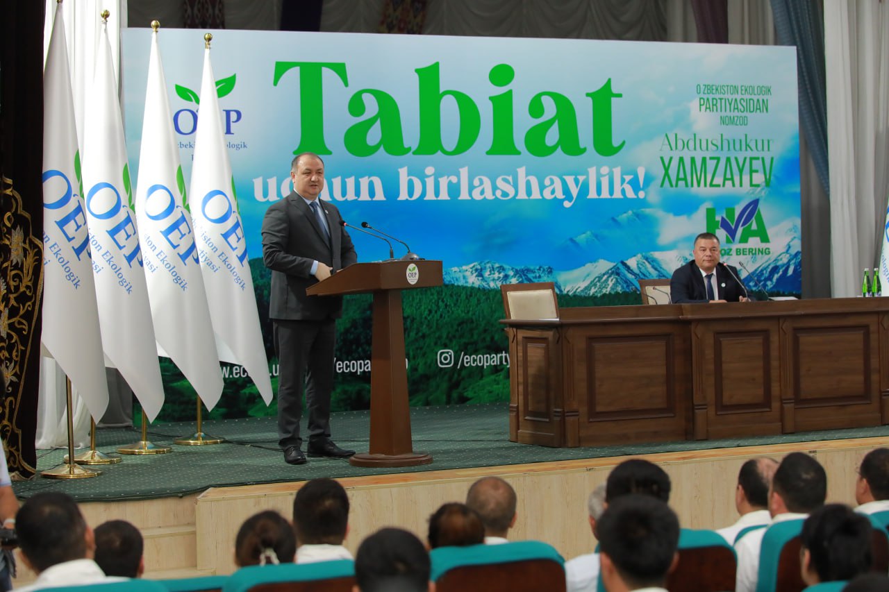 Кандидат в Президенты от Экологической партии Узбекистана Абдушукур Хамзаев встретился с избирателями Наманганской области