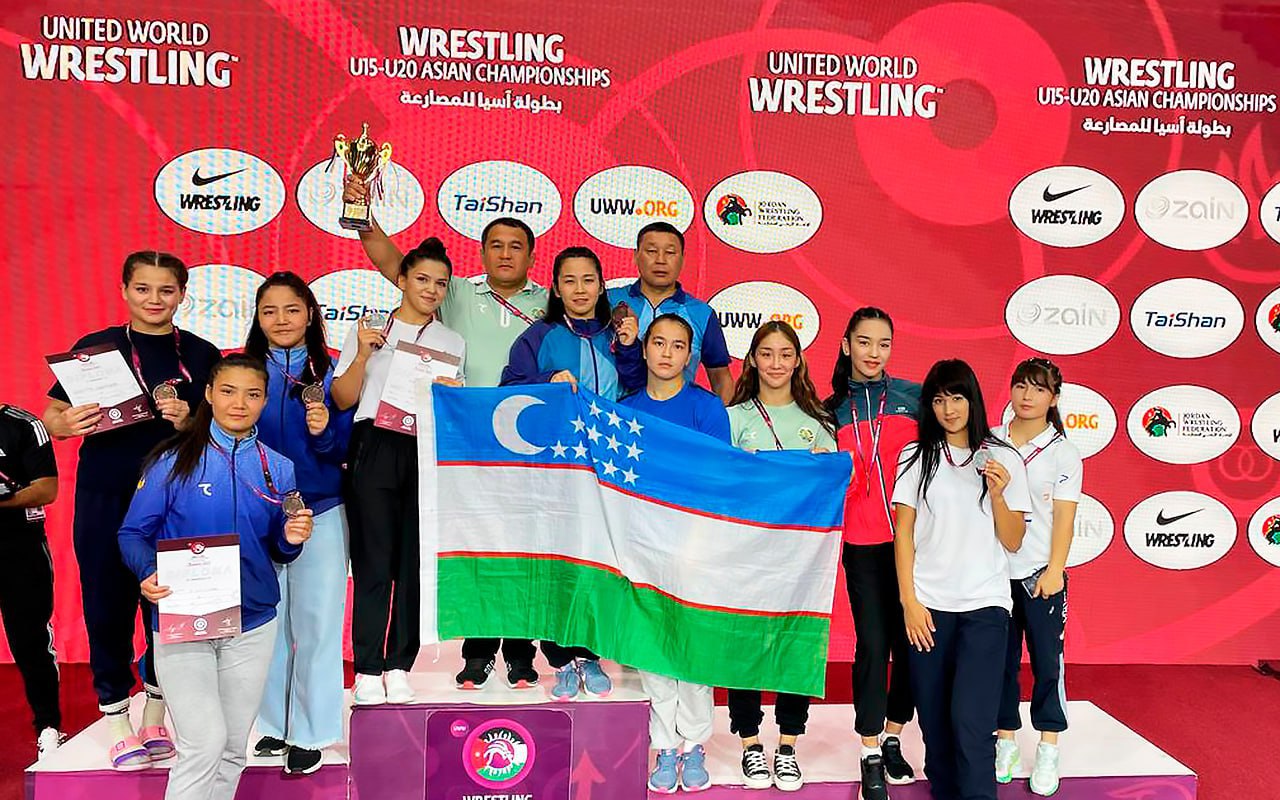 Девушки-борцы из Узбекистана завоевали семь медалей на ЧА