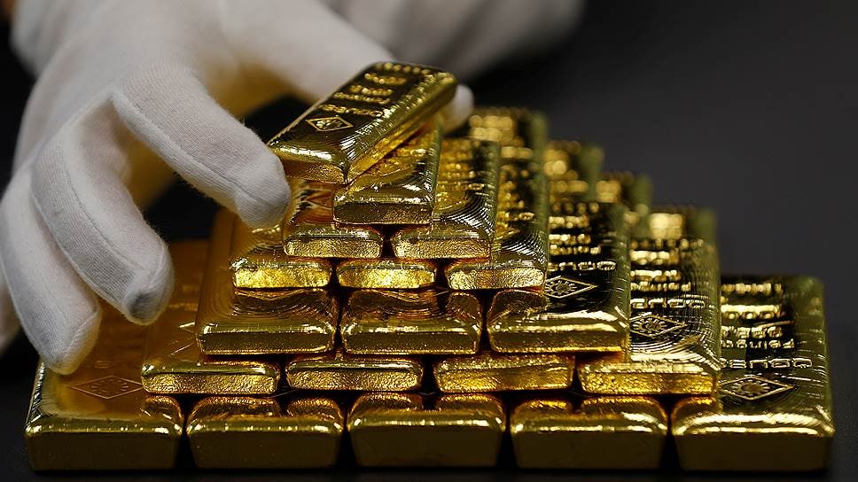 Золотовалютные резервы Узбекистана сократились более чем на $1,6 млрд