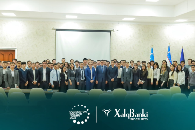 В Xalq banki состоялся открытый диалог «Руководитель и молодежь» с участием председателя правления и молодежи банка