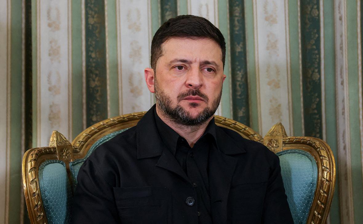 «Впервые слышу». Зеленский прокомментировал сообщения о том, что собирается объявить о выборах и референдуме