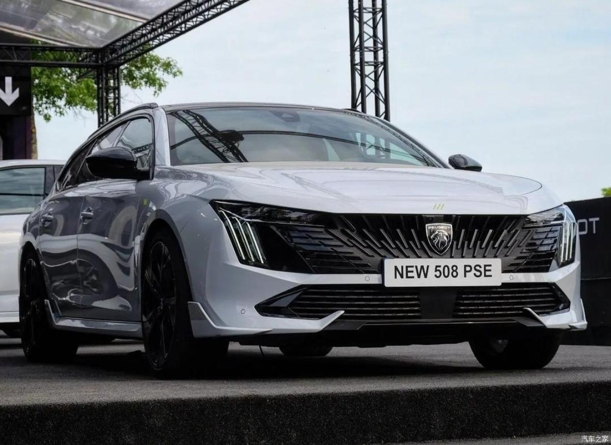 Фото: Peugeot