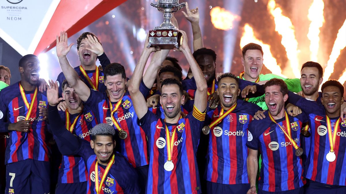 «Барса» победила «Реал» в финале Суперкубка Испании — видео голов
