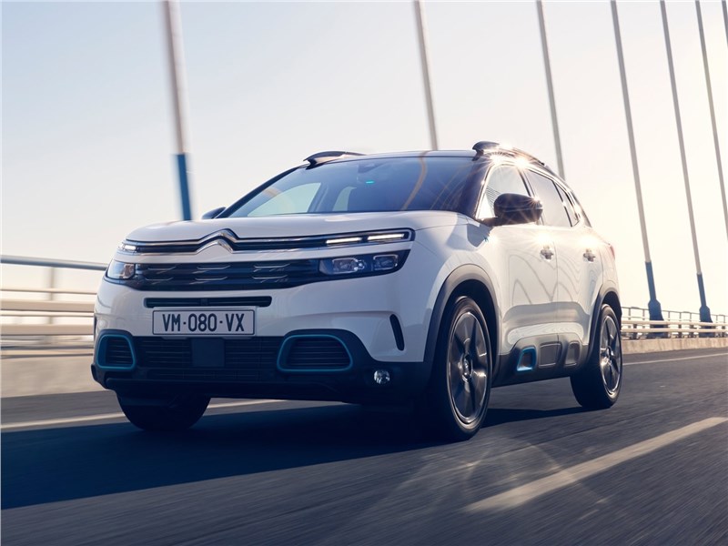 Citroen C5 Aircross получил гибридное исполнение