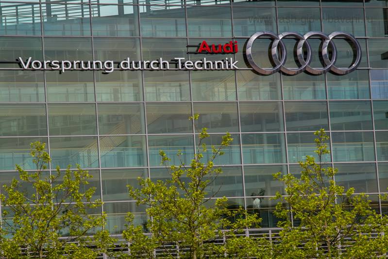 Узнайте, когда Audi откажется от бензиновых двигателей