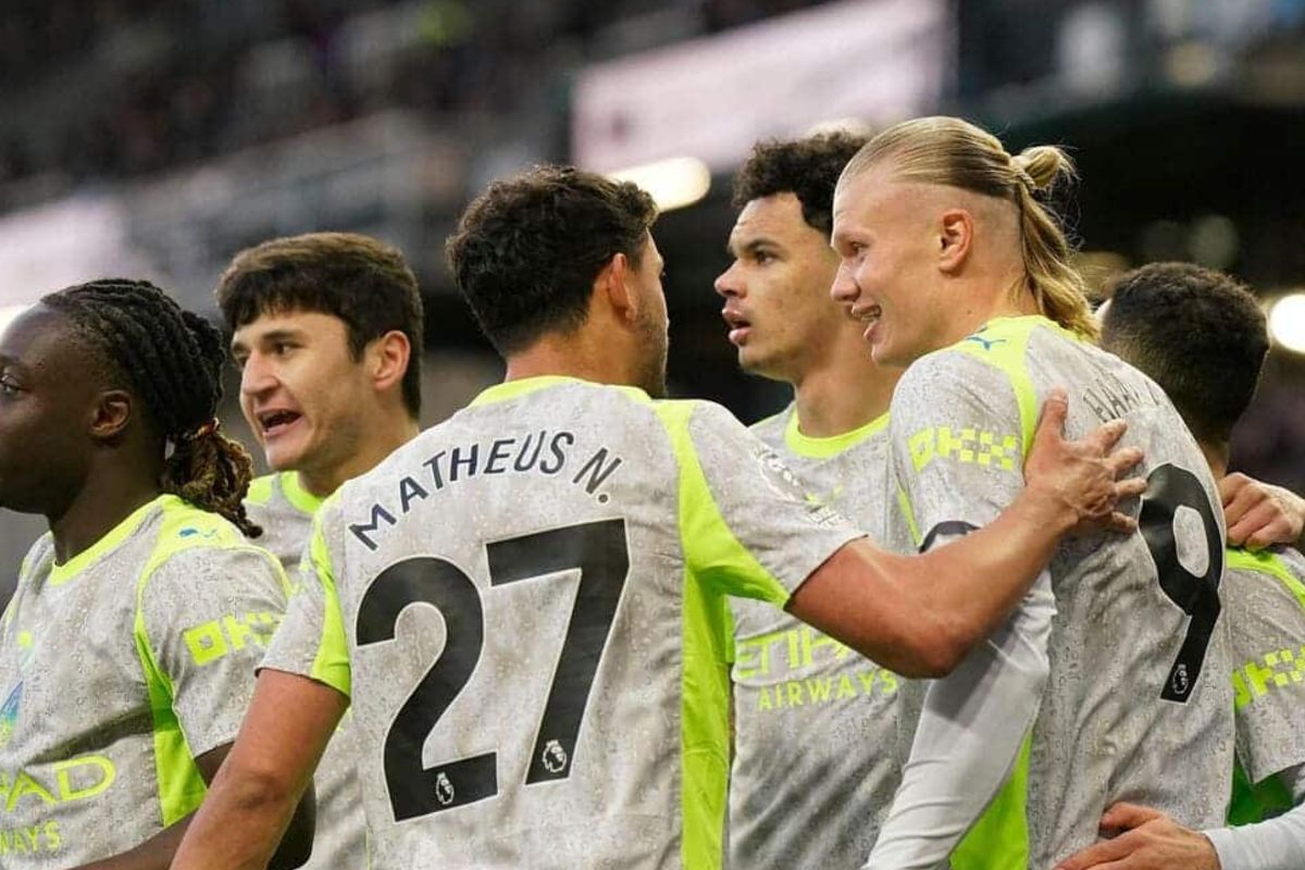 «Ман Сити» Хусанова вышел на первое место в АПЛ