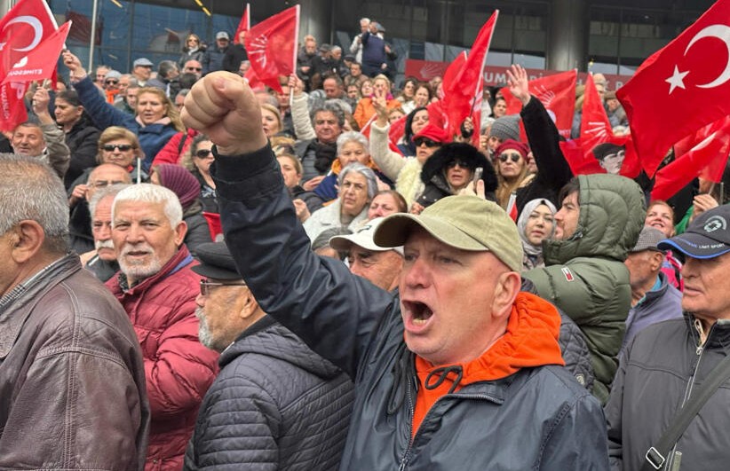 В Турции задержали свыше 340 участников массовых протестов