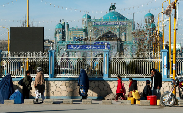Афганские семьи продают своих дочерей из-за плачевной ситуации в стране