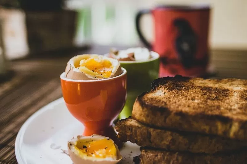 Что точно нельзя есть на завтрак при похудении?