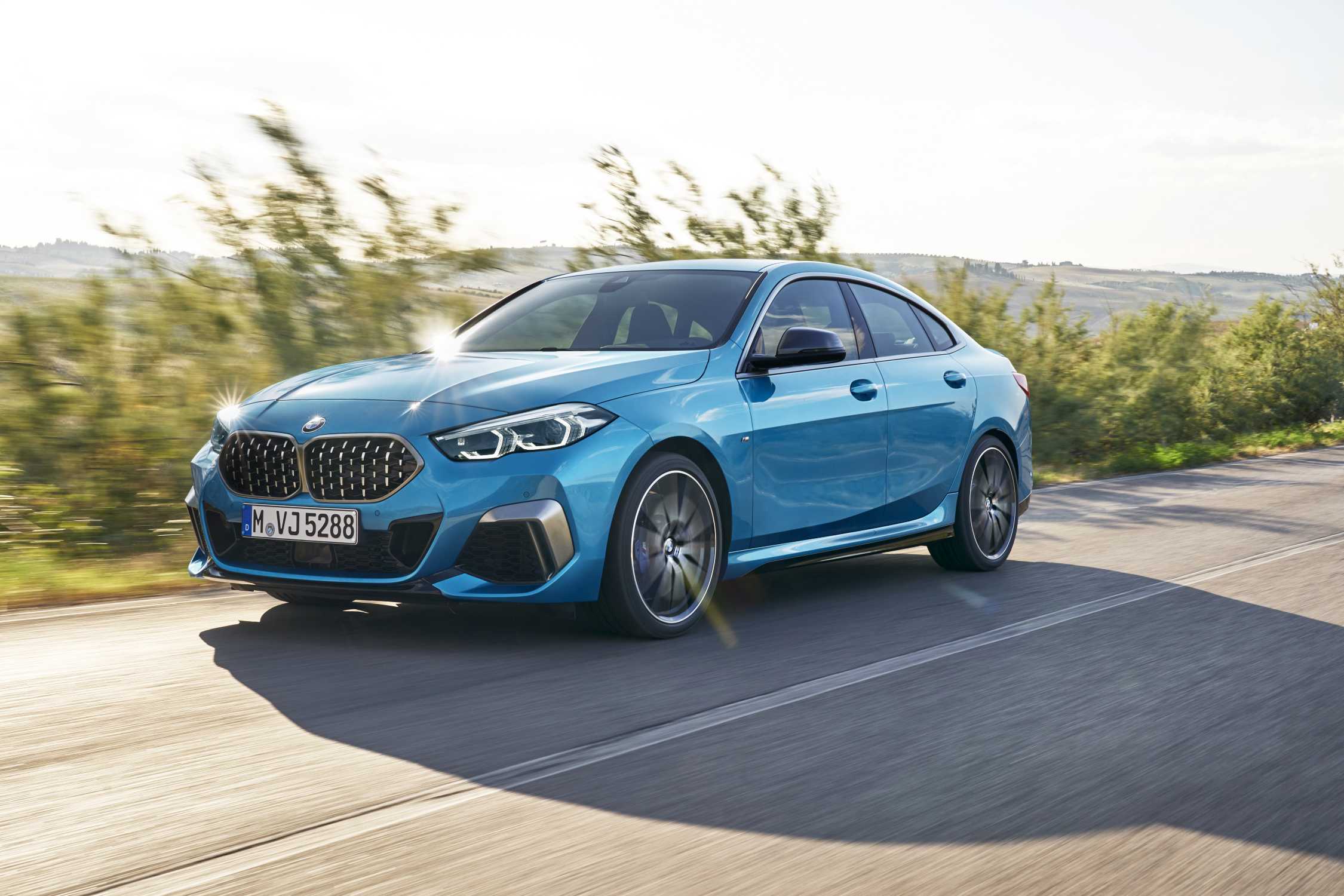 BMW тестирует обновленный 2-Series Gran Coupe