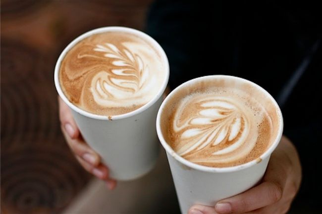 Ученые выяснили, улучшает ли кофе реакцию человека