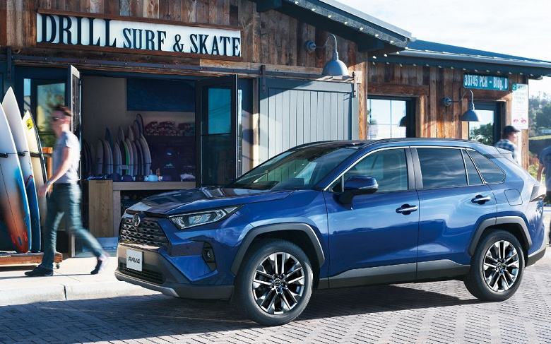 Toyota презентовала новый RAV4