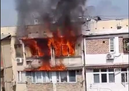 В ташкентском многоэтажном жилом доме произошел пожар