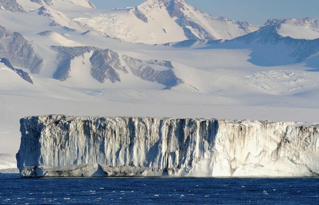 Фото: antarcticacruises.com