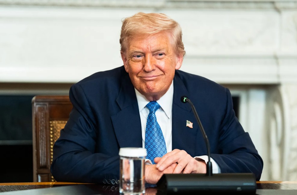 В США отклонили попытку импичмента Трампа