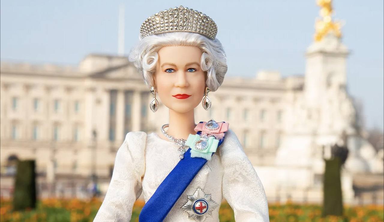 Узнайте, сколько стоит новая кукла Барби в виде Елизаветы II