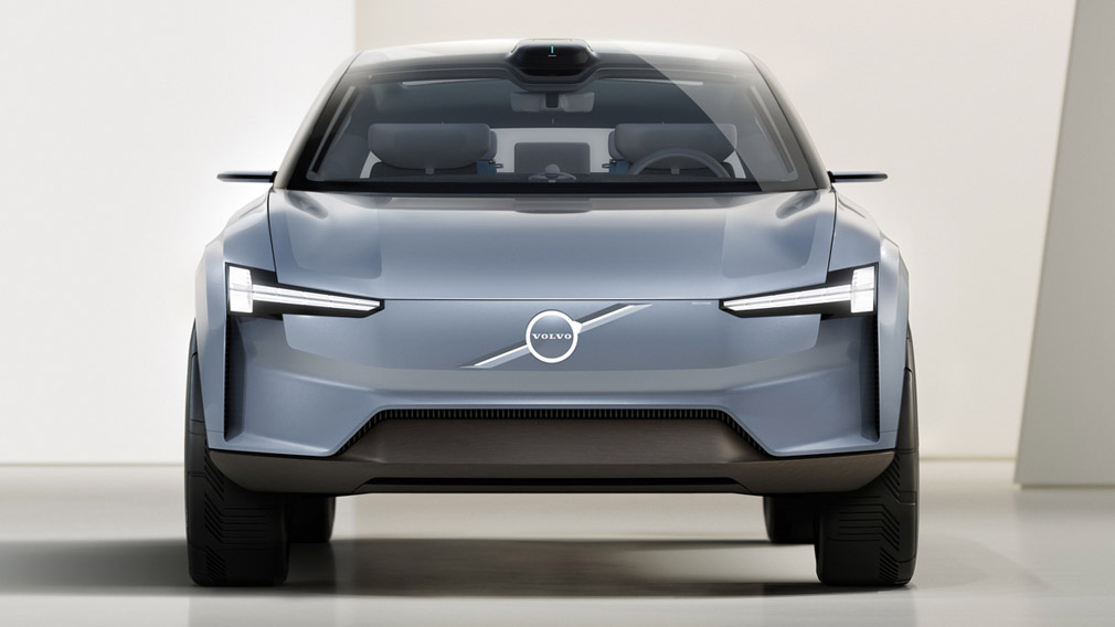 Volvo показала новый электромобиль Concept Recharge с запасом хода в 1000 км