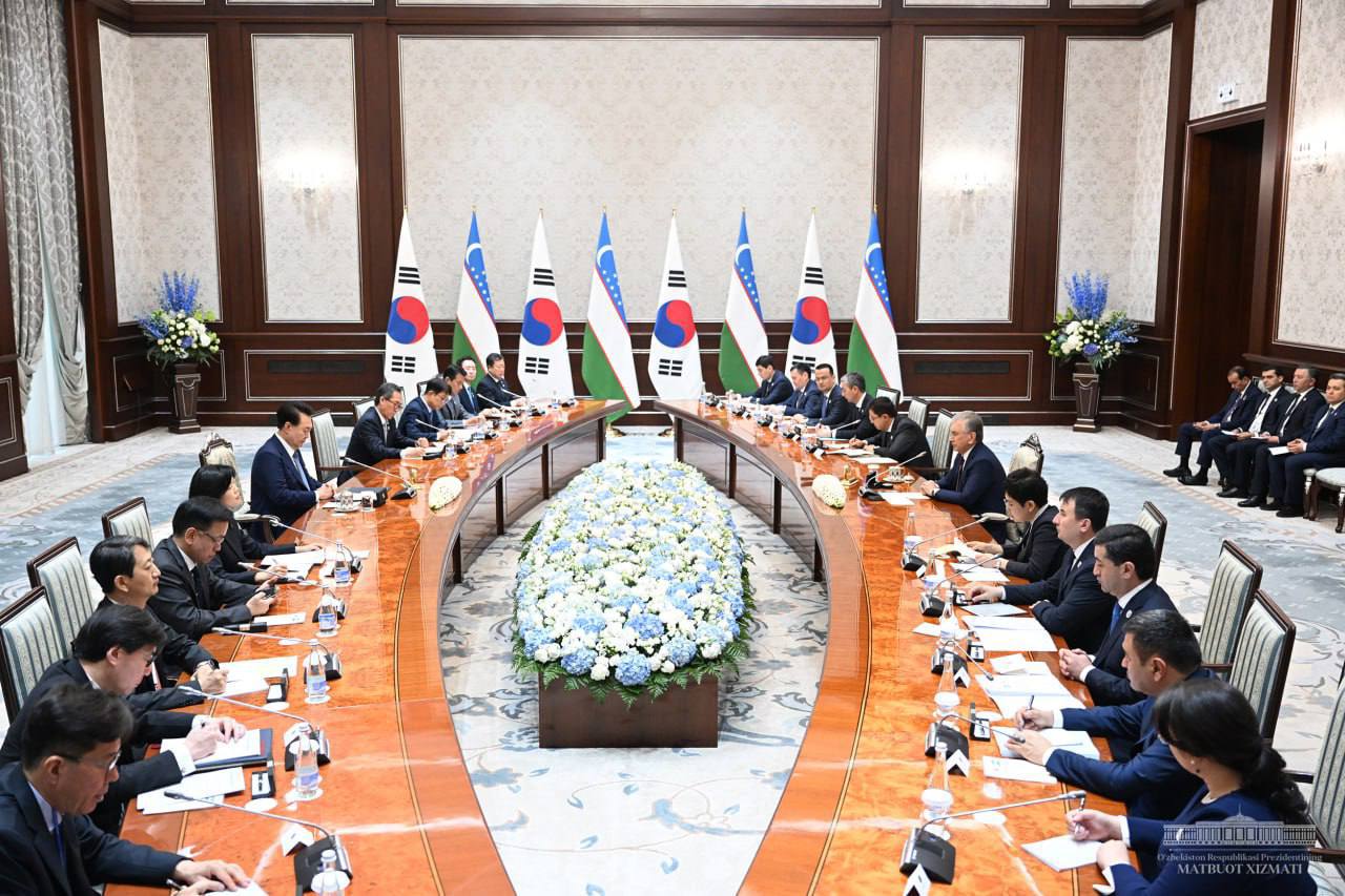 Президент обозначил семь основных направлений сотрудничества с Южной Кореей