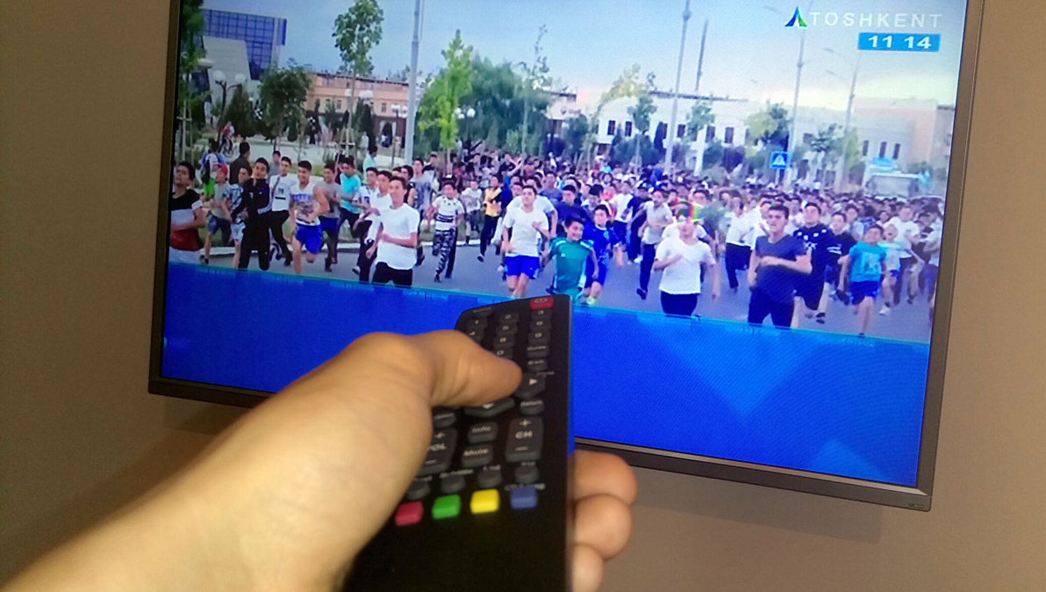 В Узбекистане временно отключат телевидение в ночное время