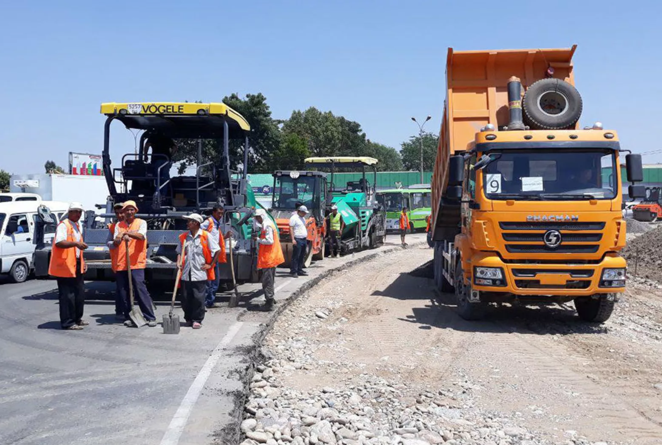 Узбекистанцев будут поощрять деньгами за информацию о нарушениях при ремонте дорог