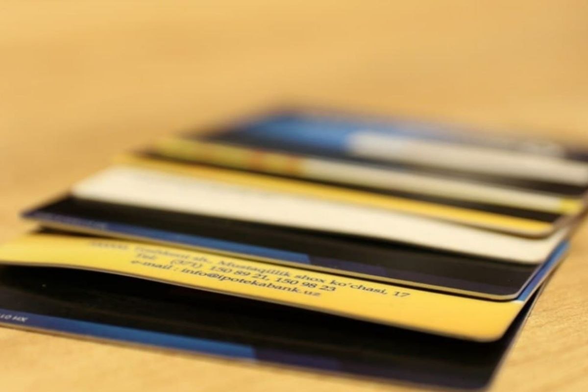 В Узбекистане предотвратили незаконный вывод почти 30 трлн сумов