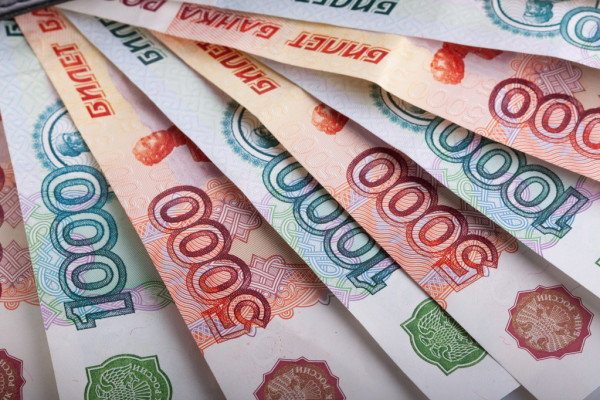 Россия предложила напрямую торговать на валютных биржах рублем и сумом