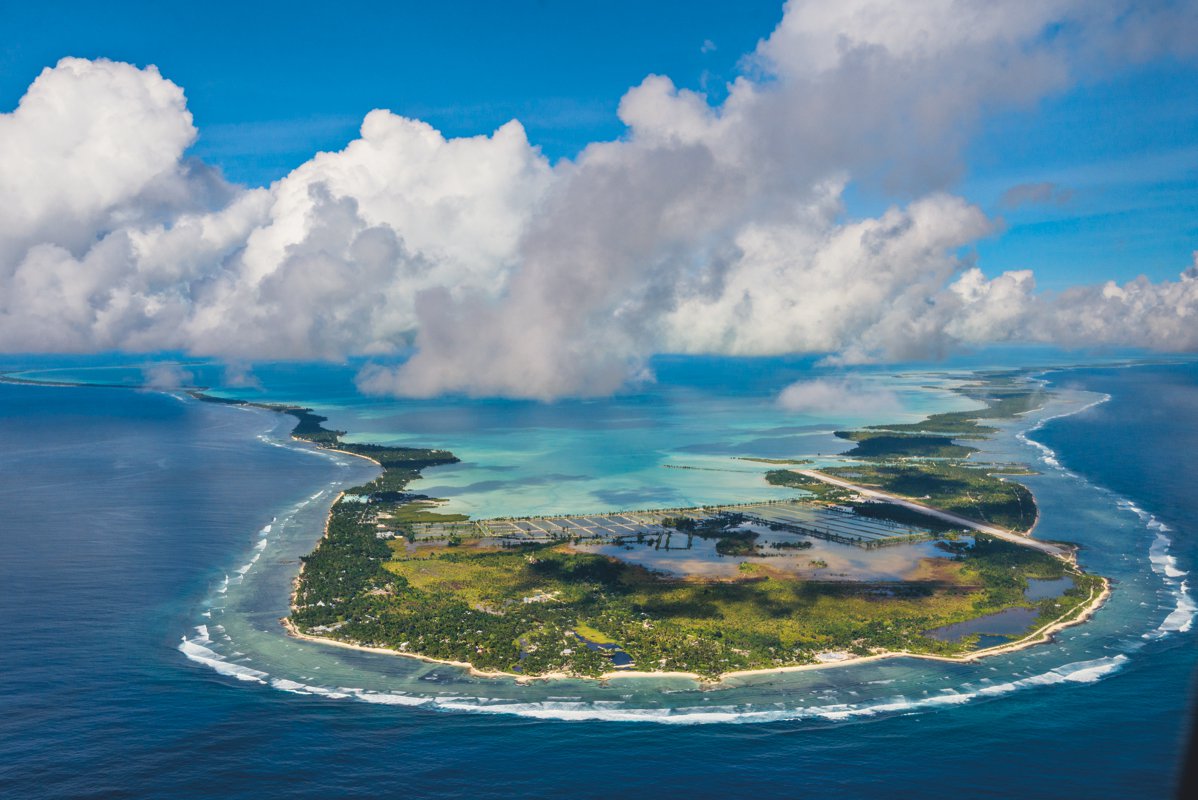 Последний в мире остров, где не было коронавируса, объявил режим ЧП из-за омикрона
