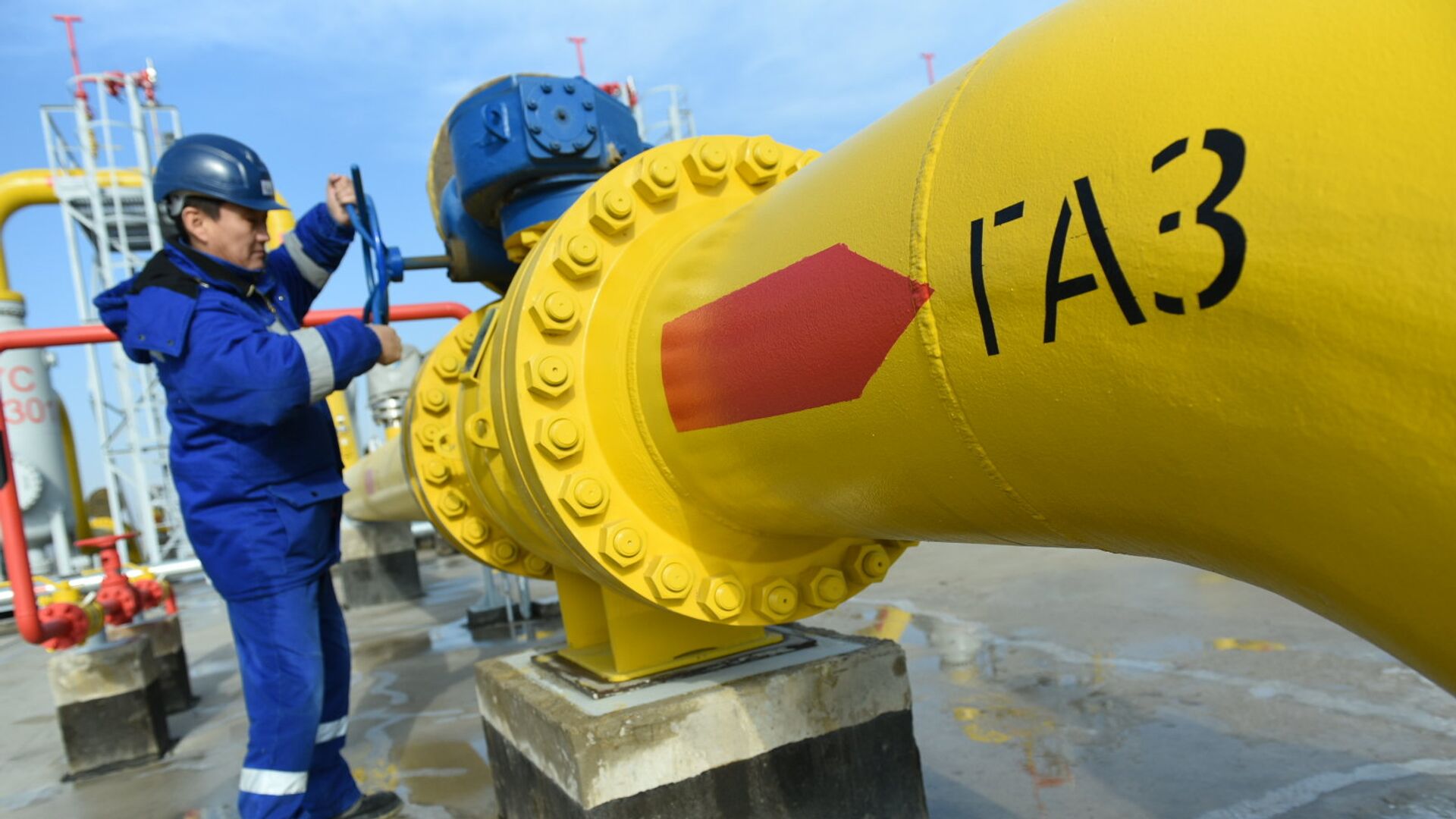 Назван предположительный объем поставок газа из России в Узбекистан
