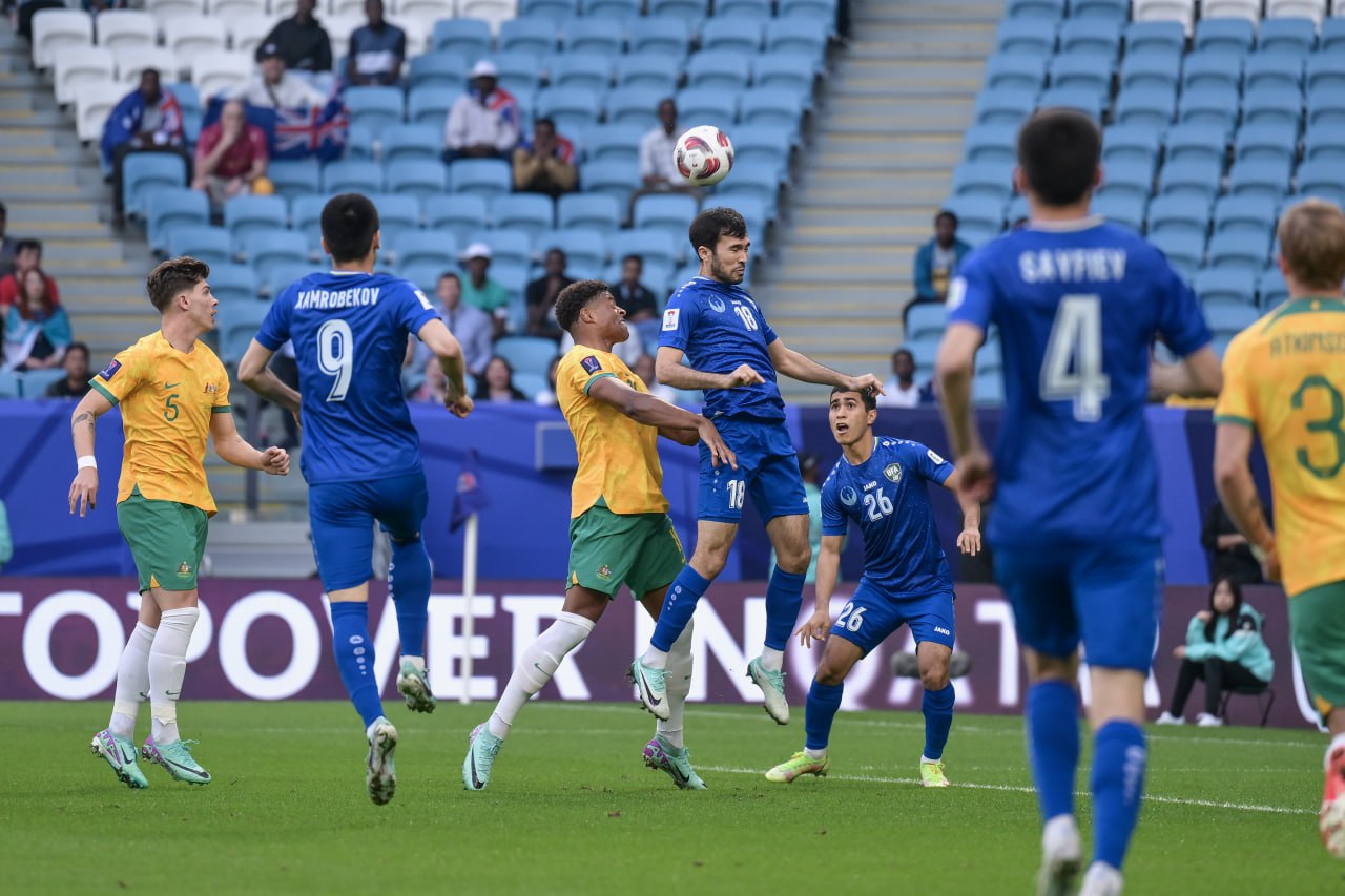 Узбекистан вырвал ничью у Австралии и прошел в 1/8 финала Кубка Азии