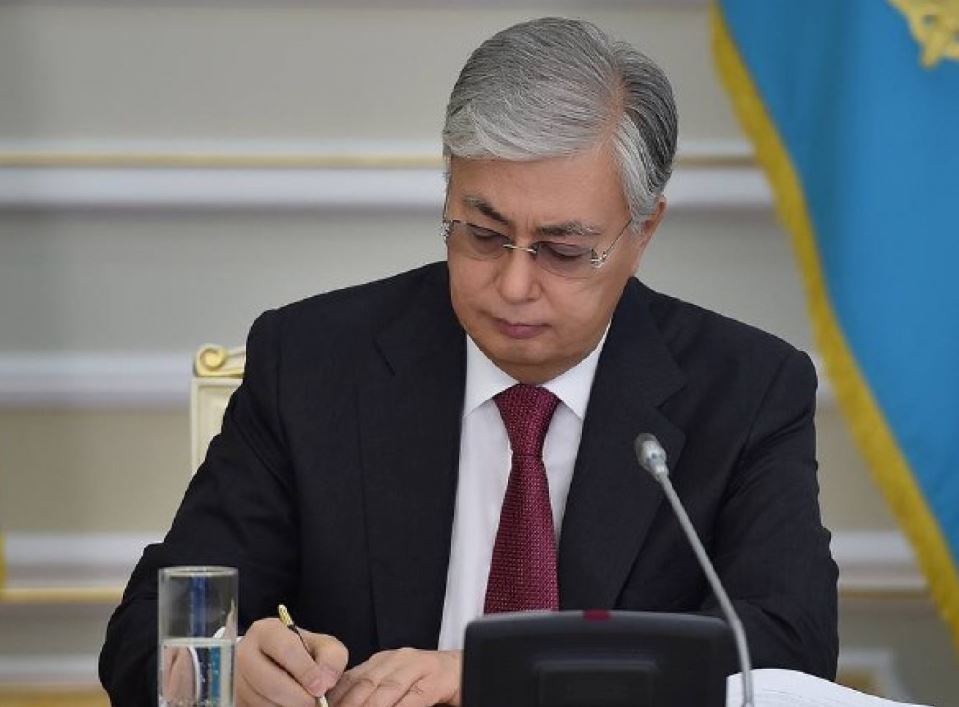 Казахстан ратифицировал договор о союзнических отношениях с Узбекистаном